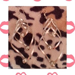 🌸3/$10-Elegant Silver Swirl Earrings
